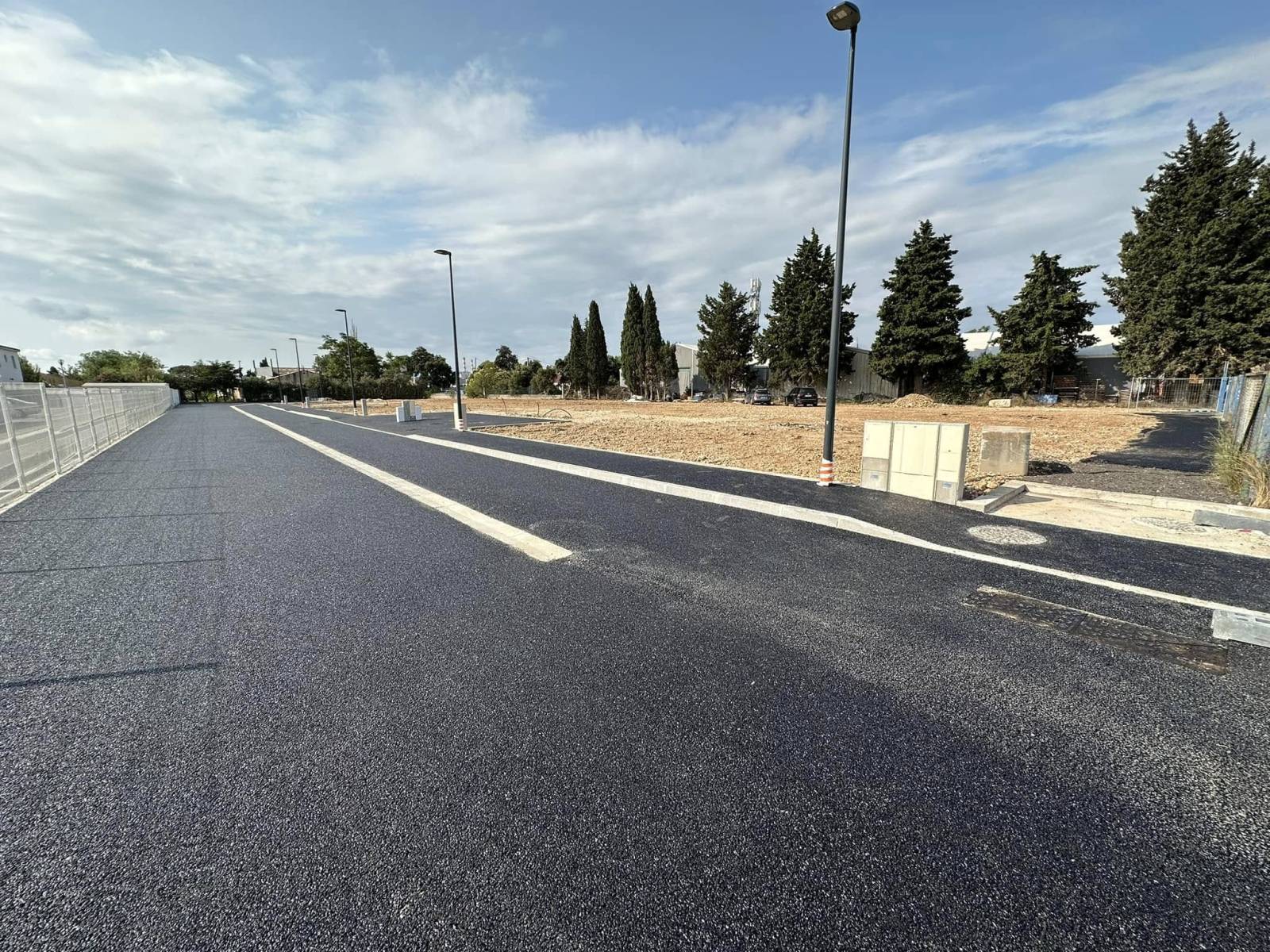 Terrassement, VRD, viabilisation et aménagement : MTP13, votre partenaire travaux publics pour projets durables et maîtrisés dans les Bouches-du-Rhône